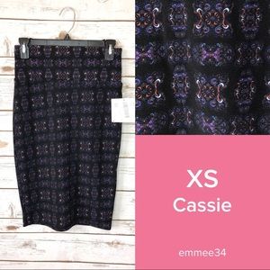 Lularoe XS Cassie Pencil Skirt Black Purple NWT